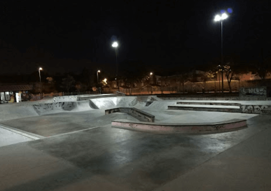 Skatepark getafe sector · de noche 